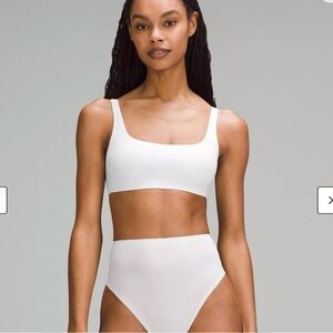 Lululemon Scoop-Neck Bralette